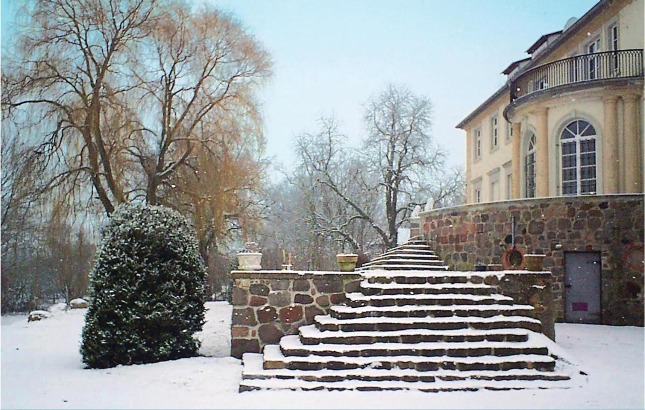 Herrenhaus Luebbenow Экстерьер фото