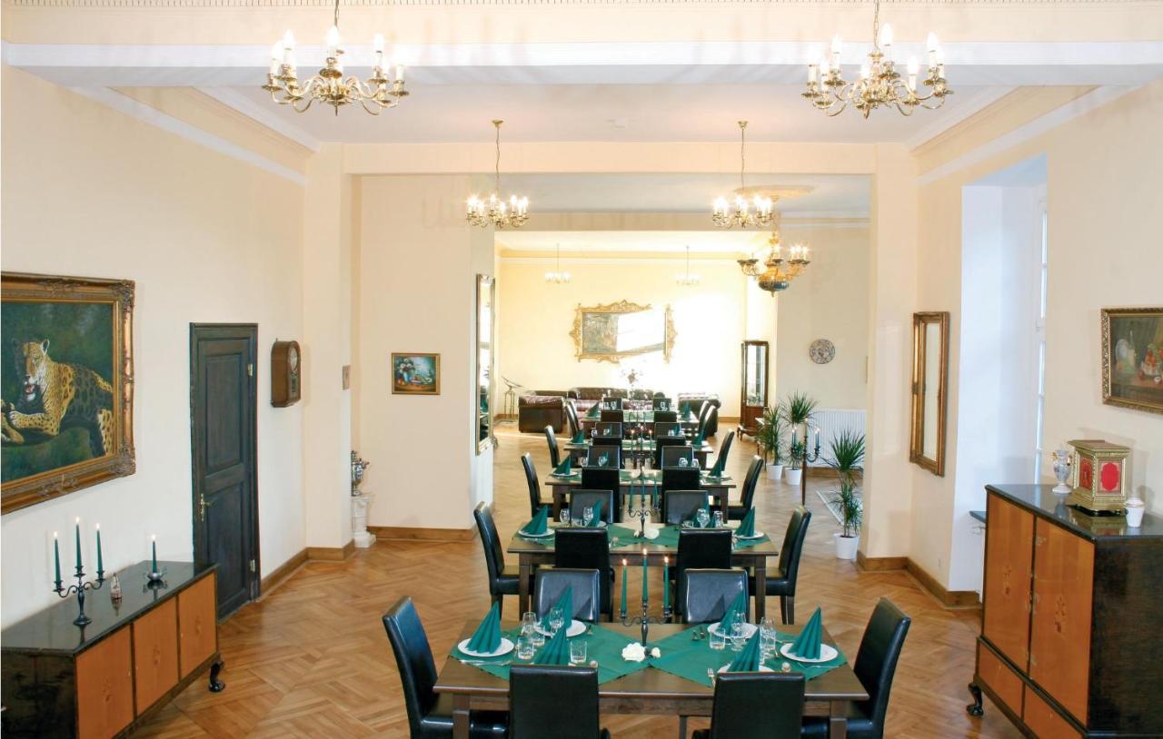 Herrenhaus Luebbenow Экстерьер фото