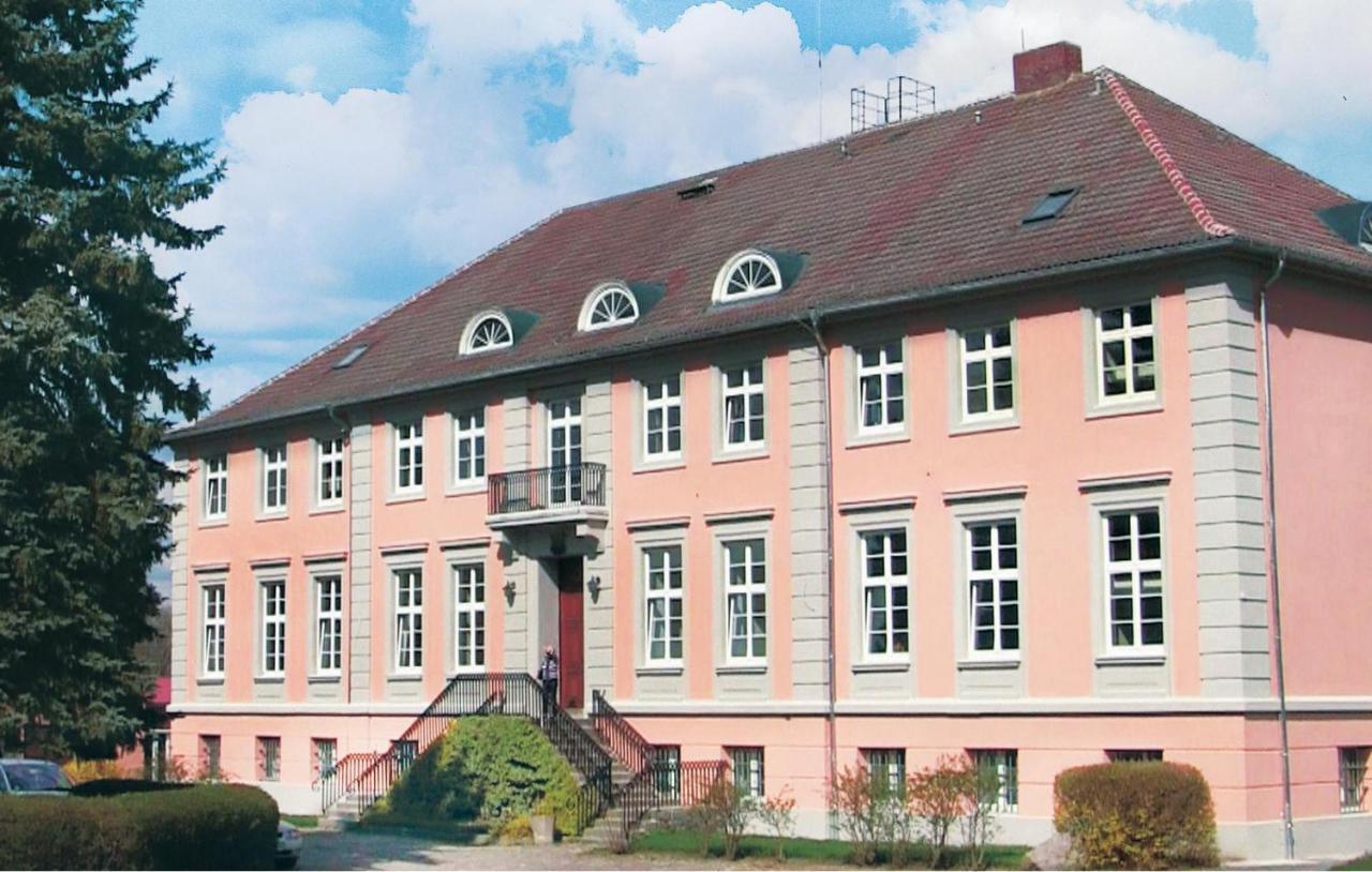 Herrenhaus Luebbenow Экстерьер фото