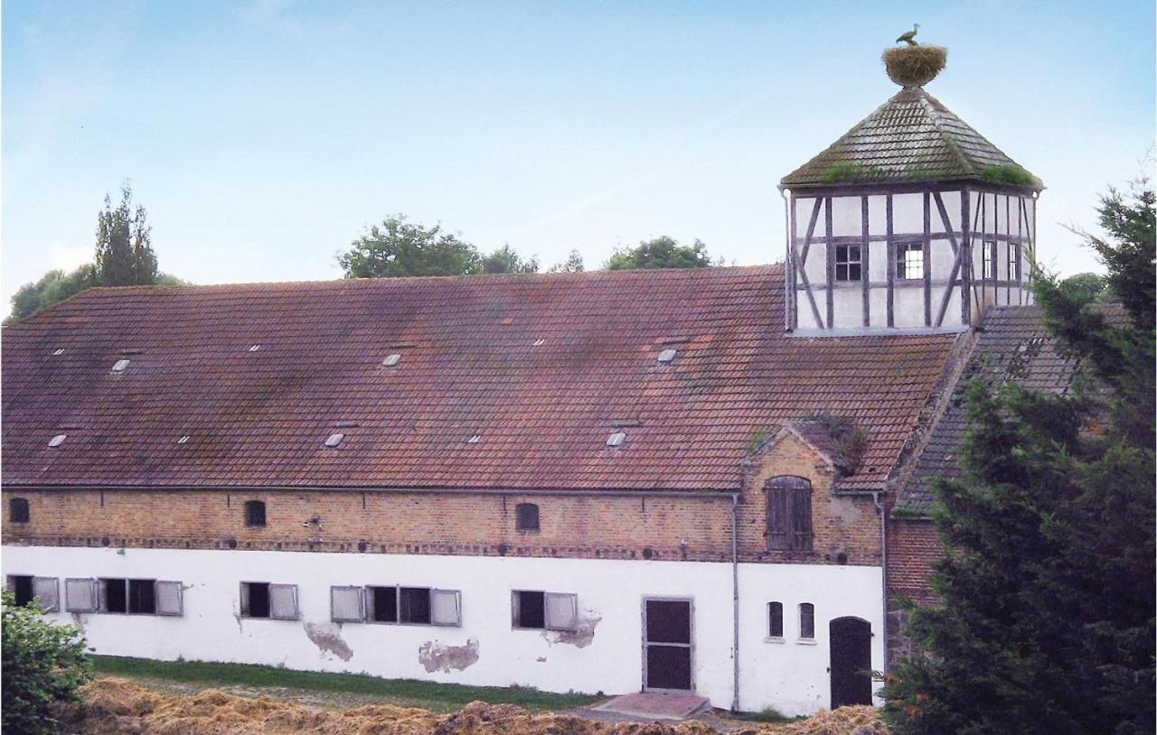 Herrenhaus Luebbenow Экстерьер фото